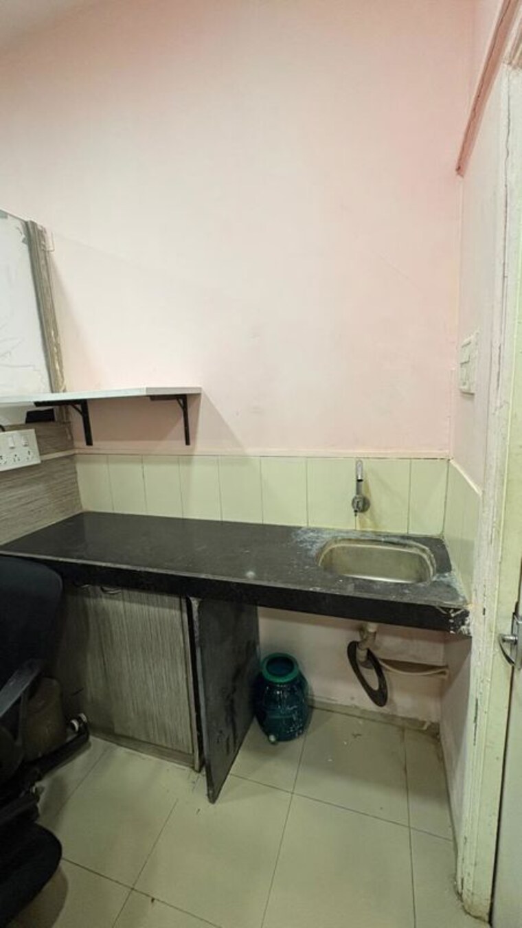 Kitchen, crystal-plaza-andheri-west Commercial Office Space 780 Sq.Ft. In Andheri West Mumbai 10278913