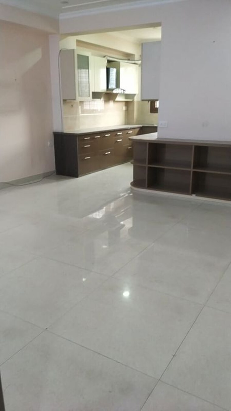 Kitchen, sector 46 2.5 Bedroom 1400 Sq.Ft. Builder Floor In Sector 46 Gurgaon 10278945