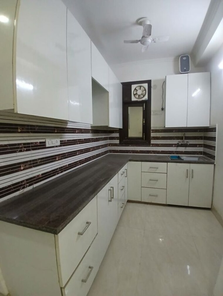 Kitchen, chattarpur 3 Bedroom 1400 Sq.Ft. Apartment In Chattarpur Delhi 10278921
