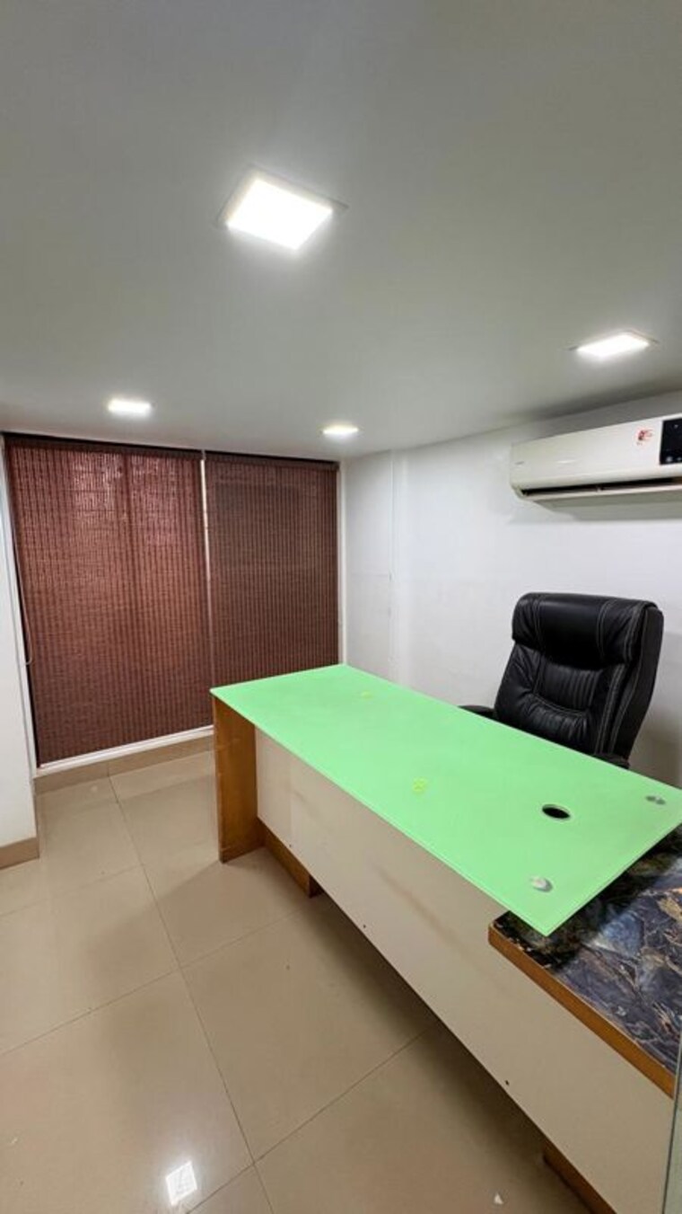 Team Area, crystal-plaza-andheri-west Commercial Office Space 450 Sq.Ft. In Andheri West Mumbai 10278969