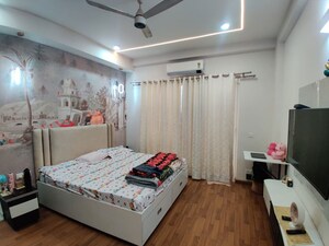 Bedroom in 4 BHK Builder Floor at SS Linden, Sector 84 – for Sale