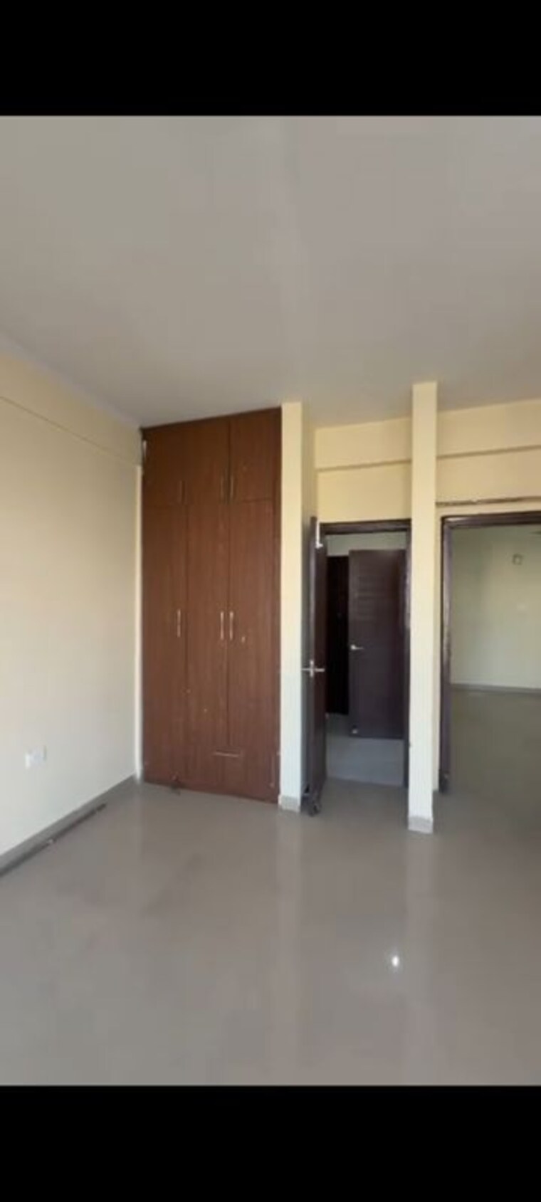 Room, vip road 3 Bedroom 1350 Sq.Ft. Apartment In Vip Road Zirakpur 10279002
