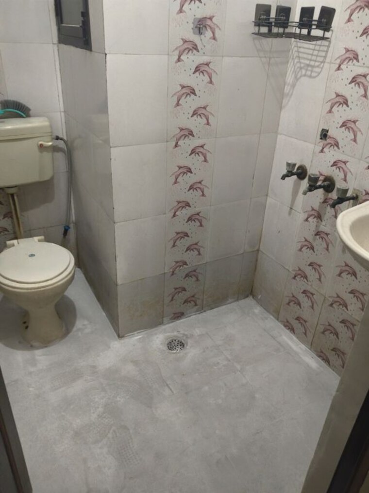 Bathroom, rwa-apartments-sector-52 2 Bedroom 1200 Sq.Ft. Independent House In Sector 52 Noida 10279031
