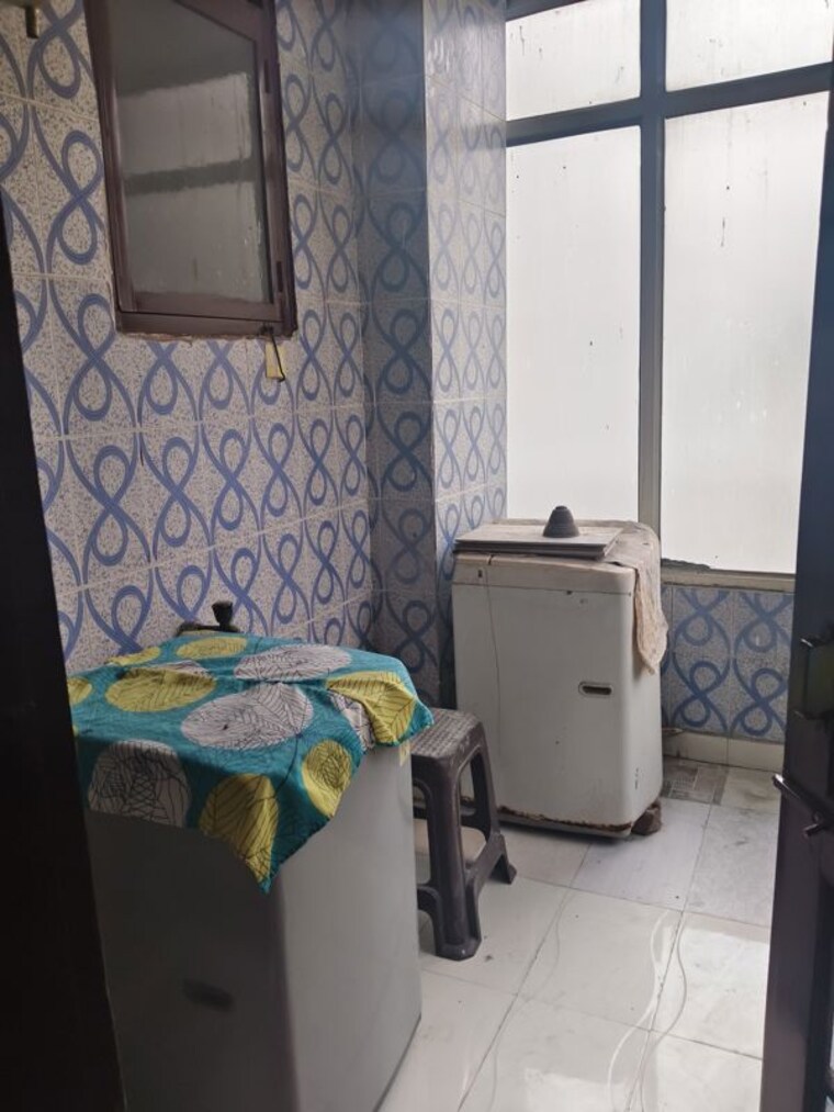 Bathroom, rwa-apartments-sector-52 2 Bedroom 1200 Sq.Ft. Independent House In Sector 52 Noida 10279031