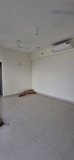 2 BHK + Pooja Room Apartment For Sale in Dynamix Divum