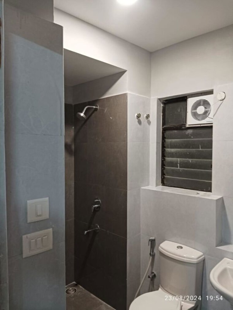 Bathroom, ps-the-102 2 Bedroom 906 Sq.Ft. Apartment In Joka Kolkata 10279047