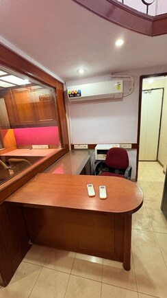 Office Space For Rent in Crystal Plaza Andheri West