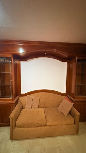 Room in  Office Space at Crystal Plaza Andheri West, Andheri West – for Rent