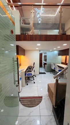 Office Space For Rent in Crystal Plaza Andheri West