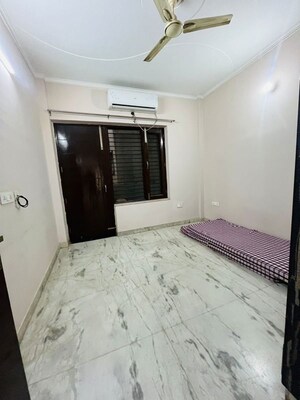Bedroom in 2 BHK Builder Floor at Sector 57 – for Rent
