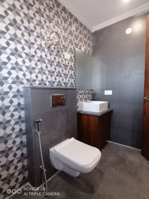 Bathroom in 1 BHK Builder Floor at Sector 51 – for Rent