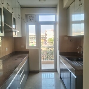 Kitchen in 3.5 BHK Apartment at Emaar Emerald Estate, Sector 65 – for Rent
