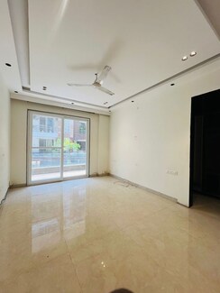 3 BHK Builder Floor For Rent in Sector 57