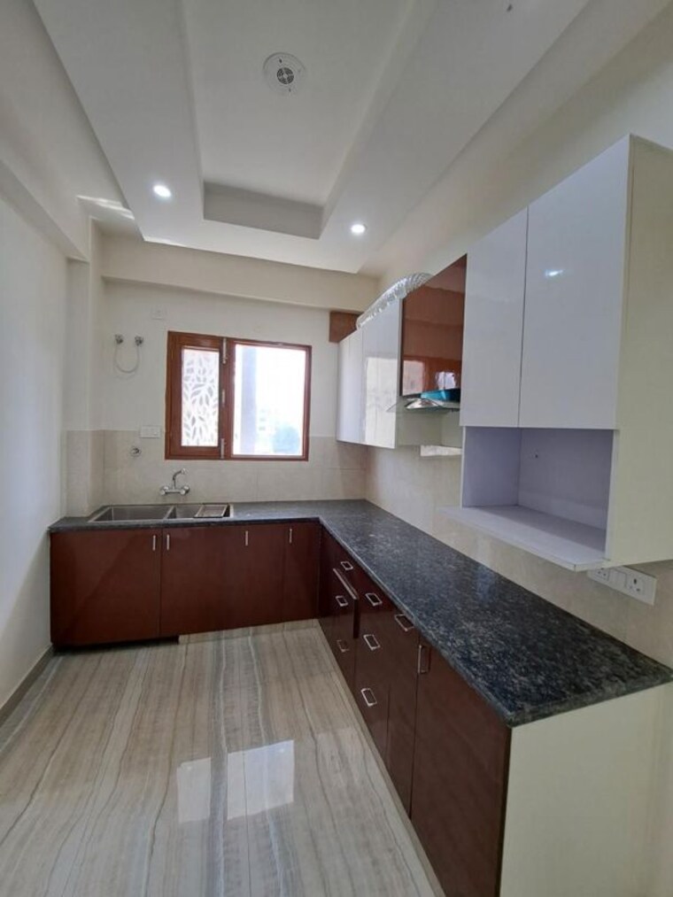 Kitchen, sector 57 3 Bedroom 1836 Sq.Ft. Builder Floor In Sector 57 Gurgaon 10279155
