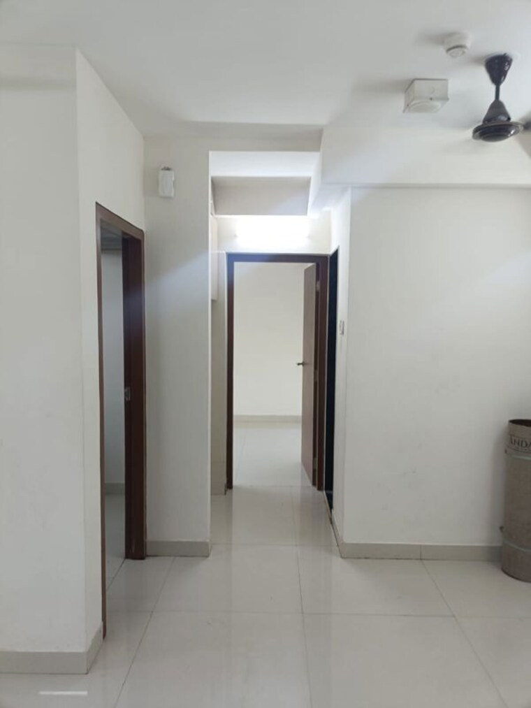 Room, bdd chawl 2 Bedroom 650 Sq.Ft. Apartment In Bdd Chawl Mumbai 10279164