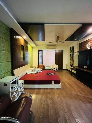 Kitchen in 3 BHK Builder Floor at Sector 57 – for Rent