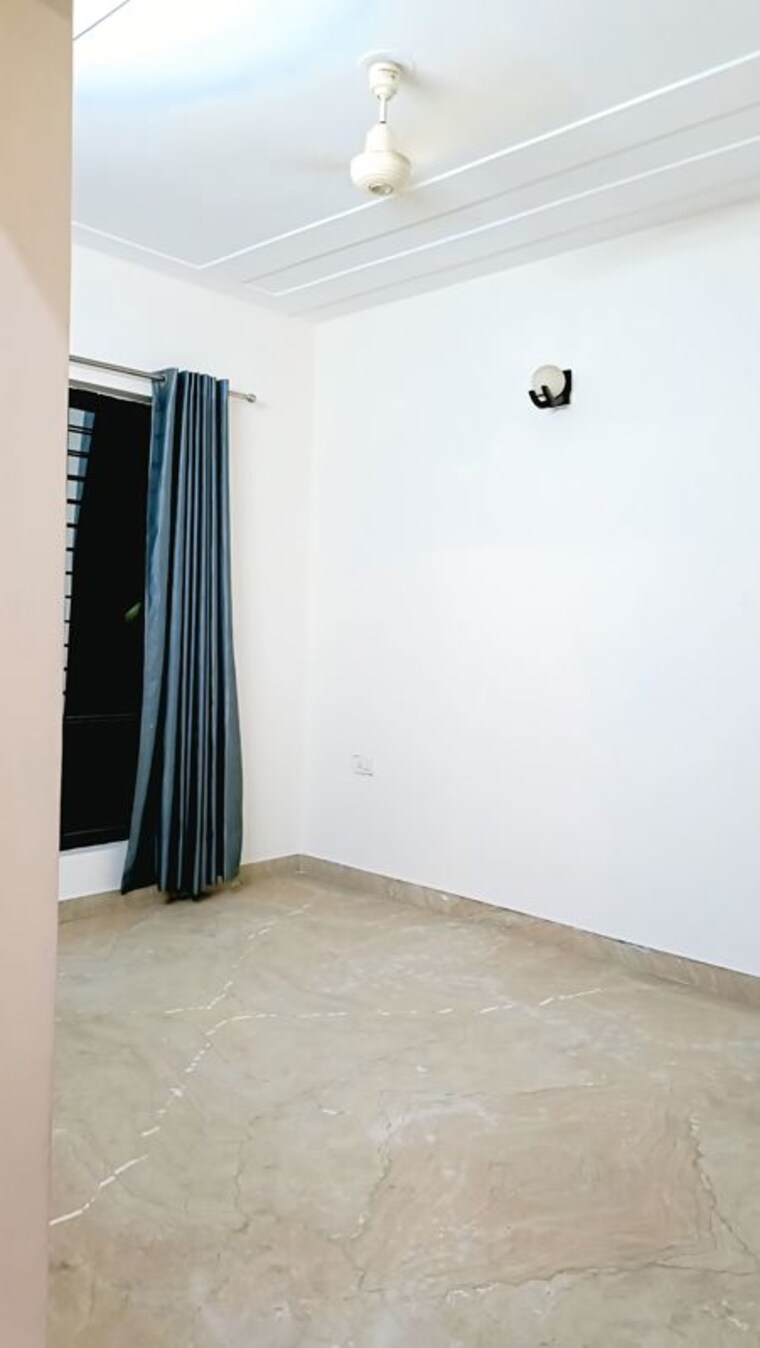 Room, indira colony 2 2 Bedroom 1100 Sq.Ft. Builder Floor In Indira Colony 2 Gurgaon 10279182