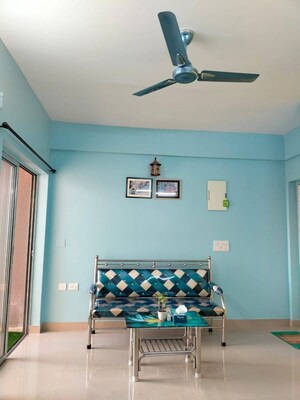 Team Area in 2 BHK Apartment at Rajat Avante, Joka – for Rent