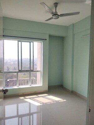 Room in 2 BHK Apartment at Rajat Avante, Joka – for Rent