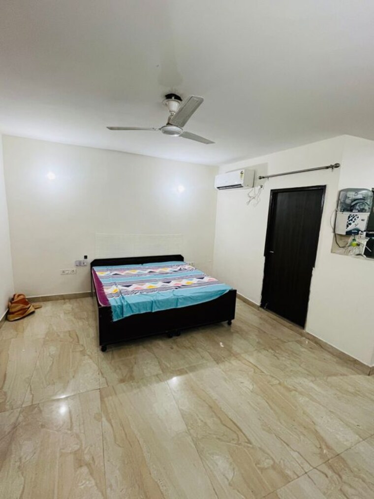Bedroom, sector 57 1 Bedroom 650 Sq.Ft. Builder Floor In Sector 57 Gurgaon 10279398