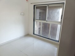 2 BHK + Extra Room Apartment For Rent in BDD Chawl