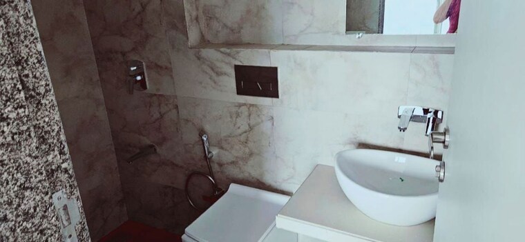 Bathroom, kanakia-silicon-valley 3 Bedroom 1300 Sq.Ft. Apartment In Powai Mumbai 10279462