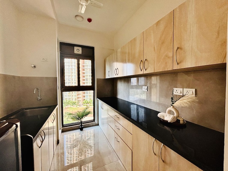 Kitchen, rustomjee-crown 3 Bedroom 1340 Sq.Ft. Apartment In Prabhadevi Mumbai 10279505
