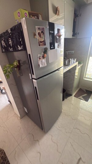 Team Area in 1 BHK Independent House at JP Eminence, Andheri West – for Rent