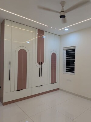 Room in 3 BHK Apartment at Aparna Zenon, Puppalaguda – for Rent