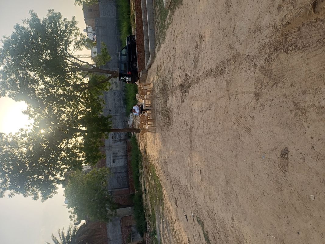 Plot For Sale in Dheeraj Nagar