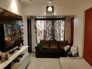 Living Room in 4 BHK Villa at Bandra West – for Sale