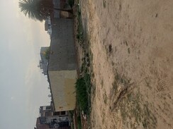 Plot For Sale in Dheeraj Nagar