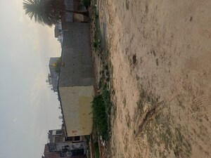  Plot For Sale in Dheeraj Nagar