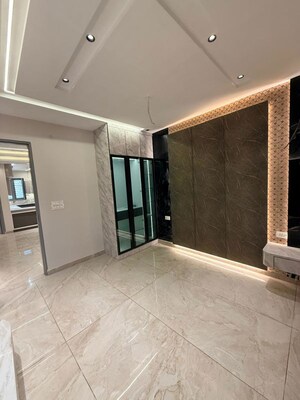 Room in 3 BHK Builder Floor at Kulhan – for Sale