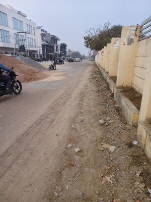  Plot – Exterior View View at Jankipuram - for Sale