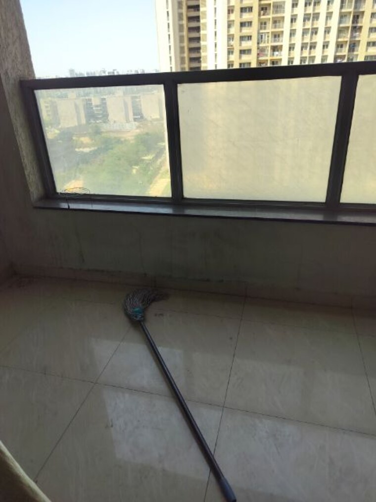 Balcony, amanora-future-towers 1.5 Bedroom 750 Sq.Ft. Apartment In Hadapsar Pune 10279827