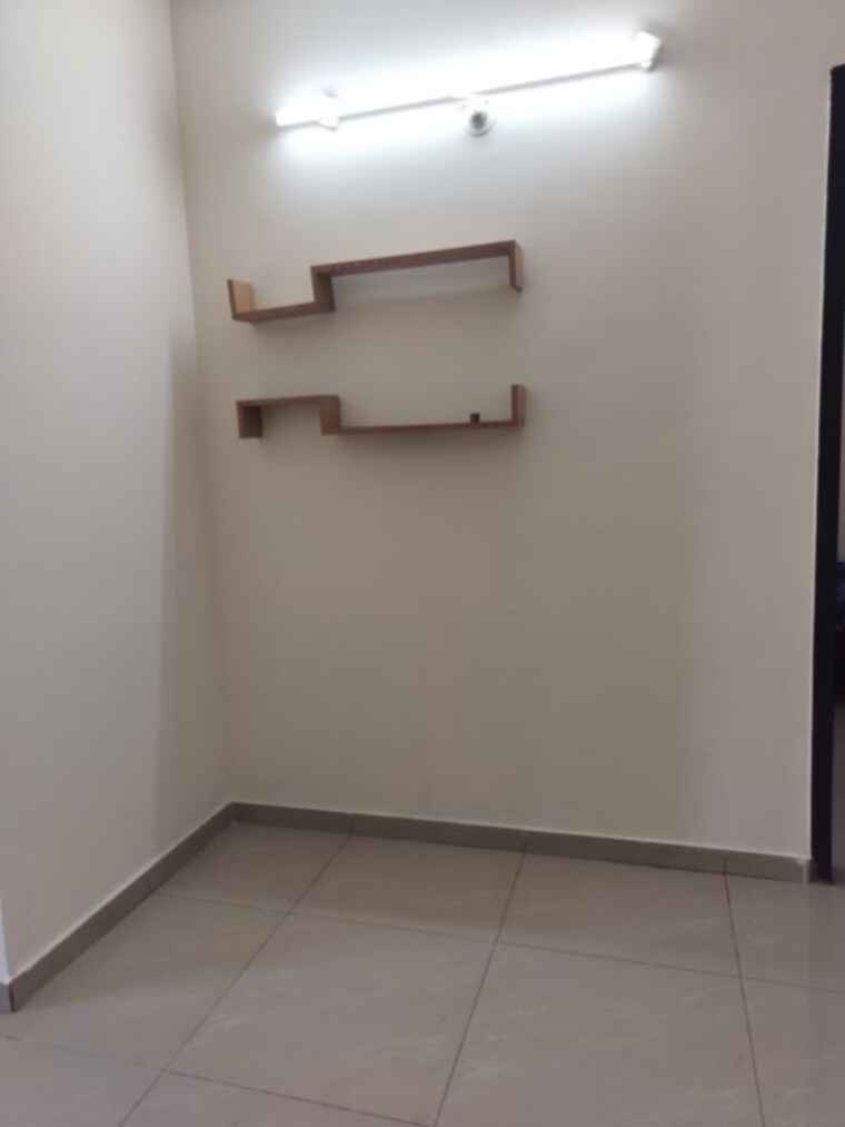 Room, amanora-future-towers 1.5 Bedroom 750 Sq.Ft. Apartment In Hadapsar Pune 10279827