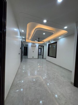 3 BHK Builder Floor For Rent in Sector 31