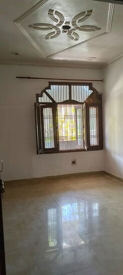 3 BHK Villa For Rent in LDA Colony