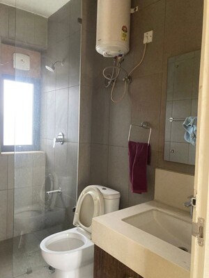 Bathroom in 3 BHK Apartment at Ireo Skyon, Sector 60 – for Rent