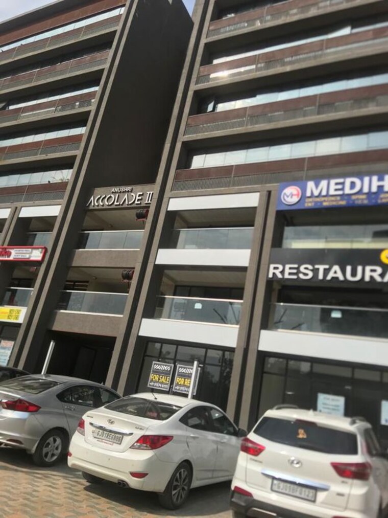 Exterior View, sola Commercial Office Space 800 Sq.Ft. In Sola Ahmedabad 10279934
