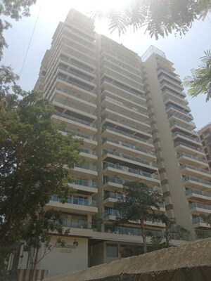 2 BHK Apartment For Rent in Ashray Jaswanti Gold, Kandivali West
