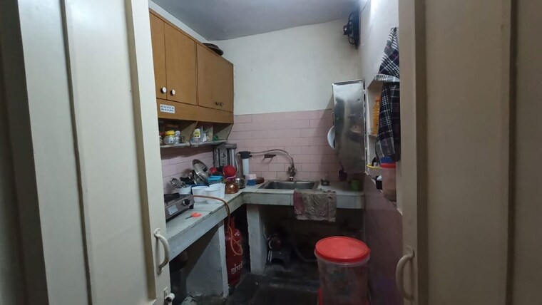 Kitchen, roza jalalpur 2 Bedroom 1100 Sq.Ft. Apartment In Roza Jalalpur Greater Noida 10280161