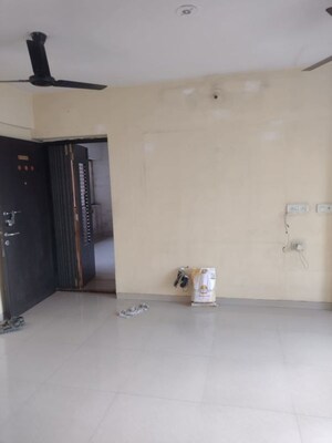 Room in 1 BHK Apartment at Chavandai Residency II, Kalwa – for Rent