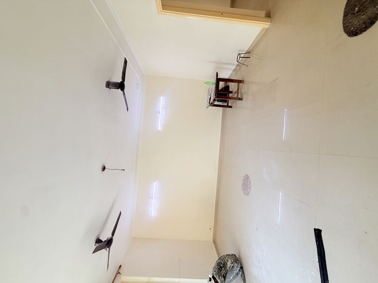 Bathroom, sector 105 2 Bedroom 300 Sq.Ft. Independent House In Sector 105 Noida 10280313