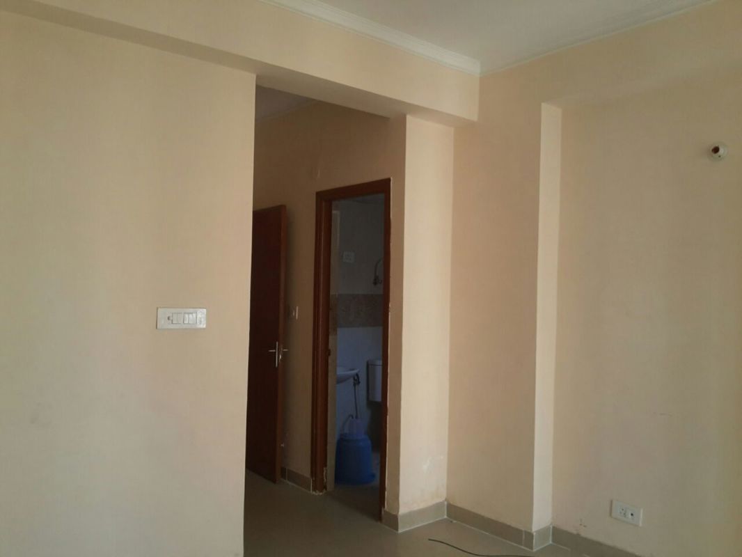 2 BHK Apartment For Rent in Supertech Ecovillage I