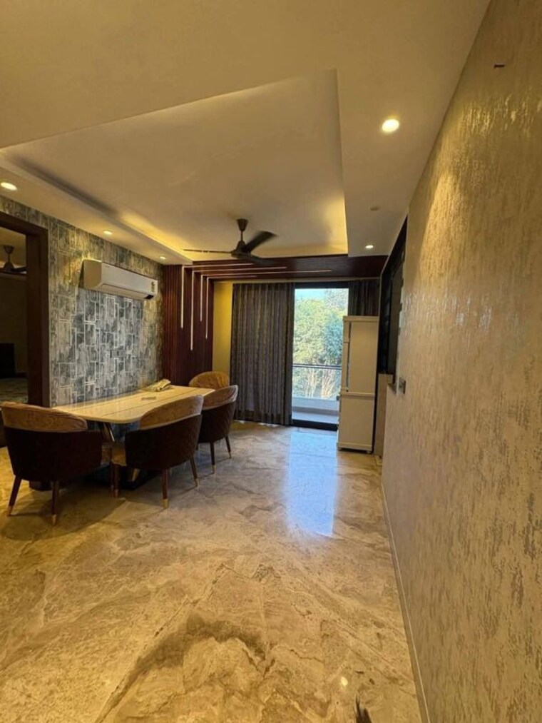 Living Room, saket 3 Bedroom 1700 Sq.Ft. Apartment In Saket Delhi 10280445