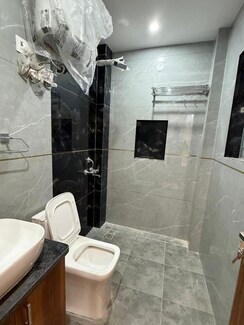 3 BHK Apartment For Rent in Saket
