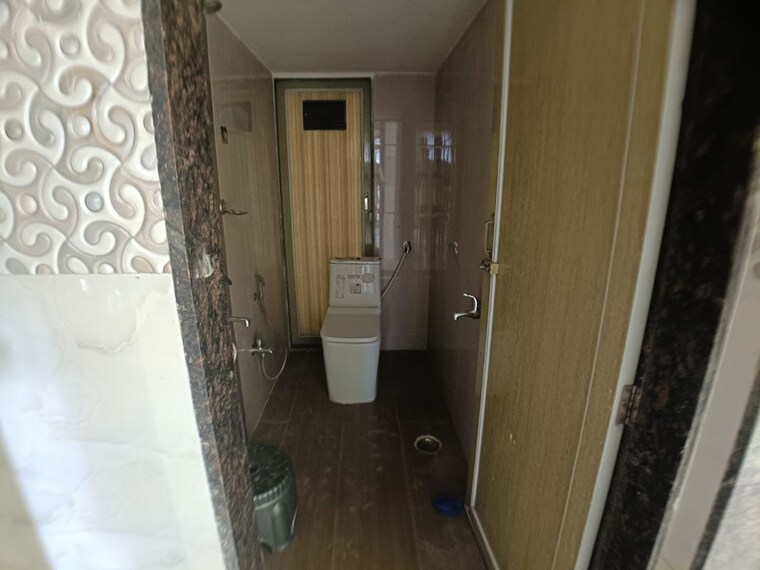 Bathroom, shreeji-residency-kalwa 2 Bedroom 990 Sq.Ft. Apartment In Kalwa Thane 10280533