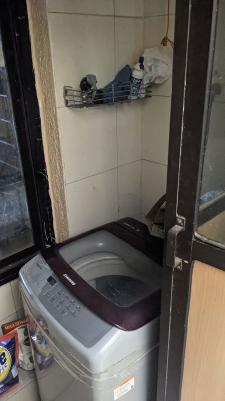 Bathroom, hubtown-akruti-orchid-park 2 Bedroom 700 Sq.Ft. Apartment In Sakinaka Mumbai 10280519